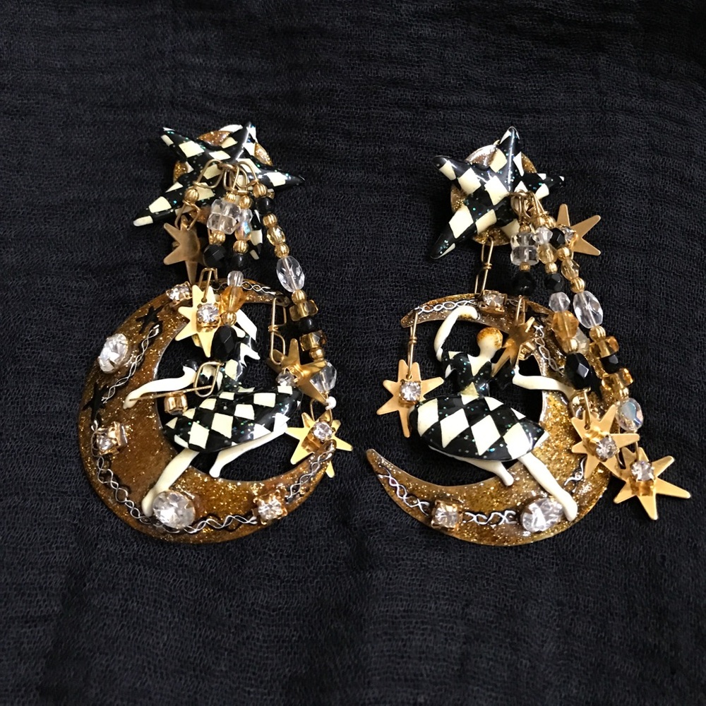 Vintage 80s Lunch at The Ritz charm earrings.