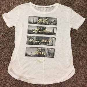 A&F Graphic tee