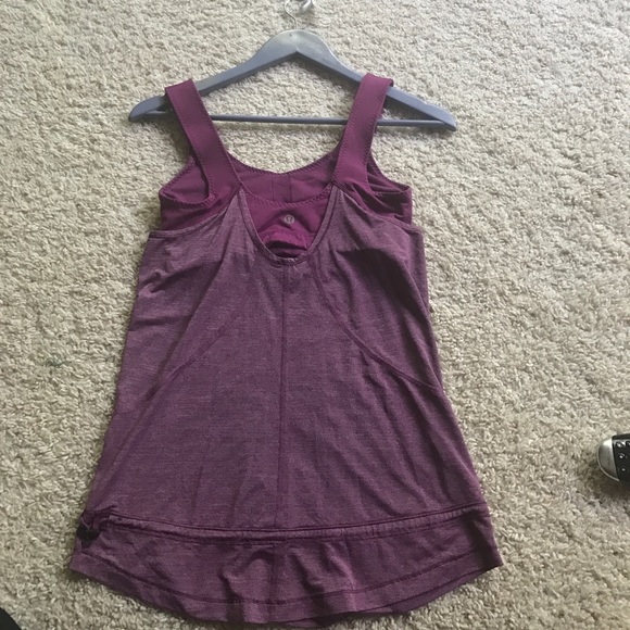 Size 4 // Lululemon Tank - Picture 4 of 5
