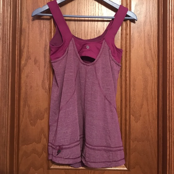 Size 4 // Lululemon Tank - Picture 2 of 5
