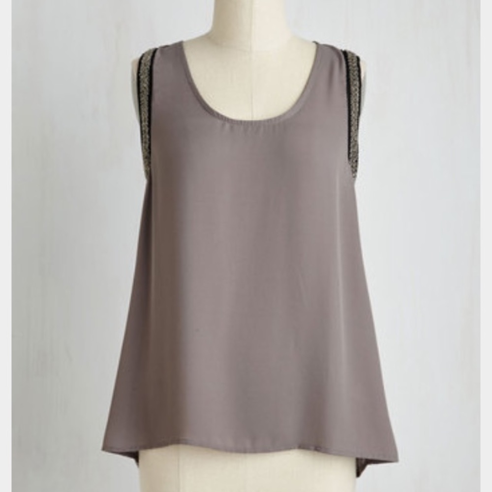 Modcloth M "Fab Fortified" gray top
