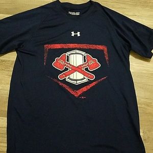 🔵3 for $15🔵 Under Armour Shirt