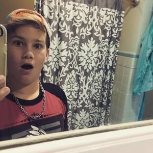 Meet your Posher, Camden