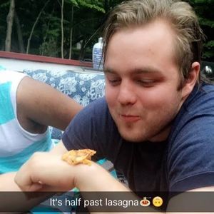 Meet your Posher, Adam