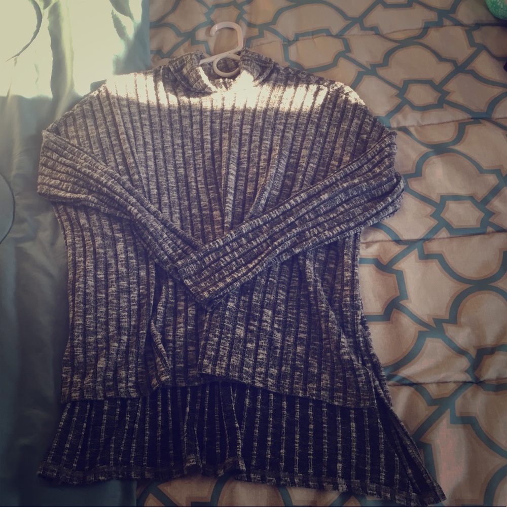 Long sleeve turtleneck shirt