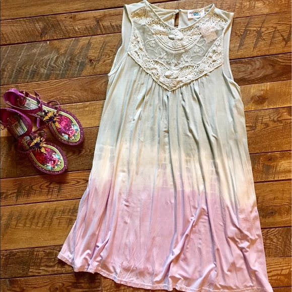 🎈FINAL SALE🎈PRICE FIRM🎈Tie-dye Lace Tunic Dress - Picture 3 of 4