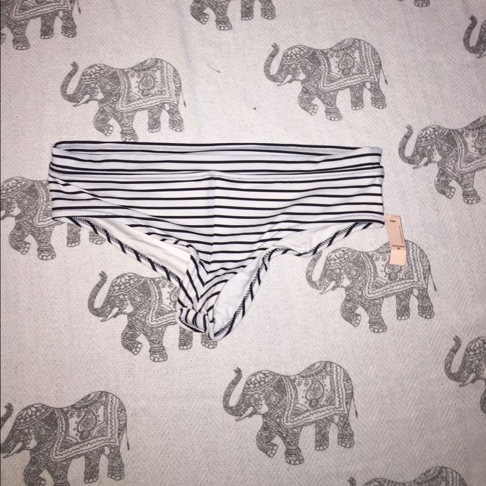 Victoria Secret Cheeky Boyshorts