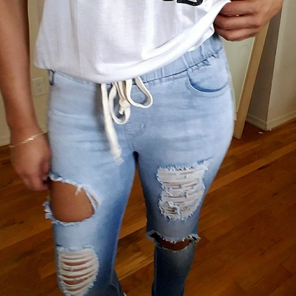 DISTRESSED DENIM JOGGERS - Picture 7 of 8