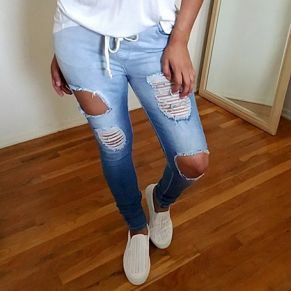 DISTRESSED DENIM JOGGERS - Picture 6 of 8