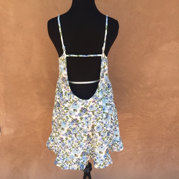 TOBI Floral Spaghetti Strap Backless Dress Size Small Summer - Picture 2 of 8
