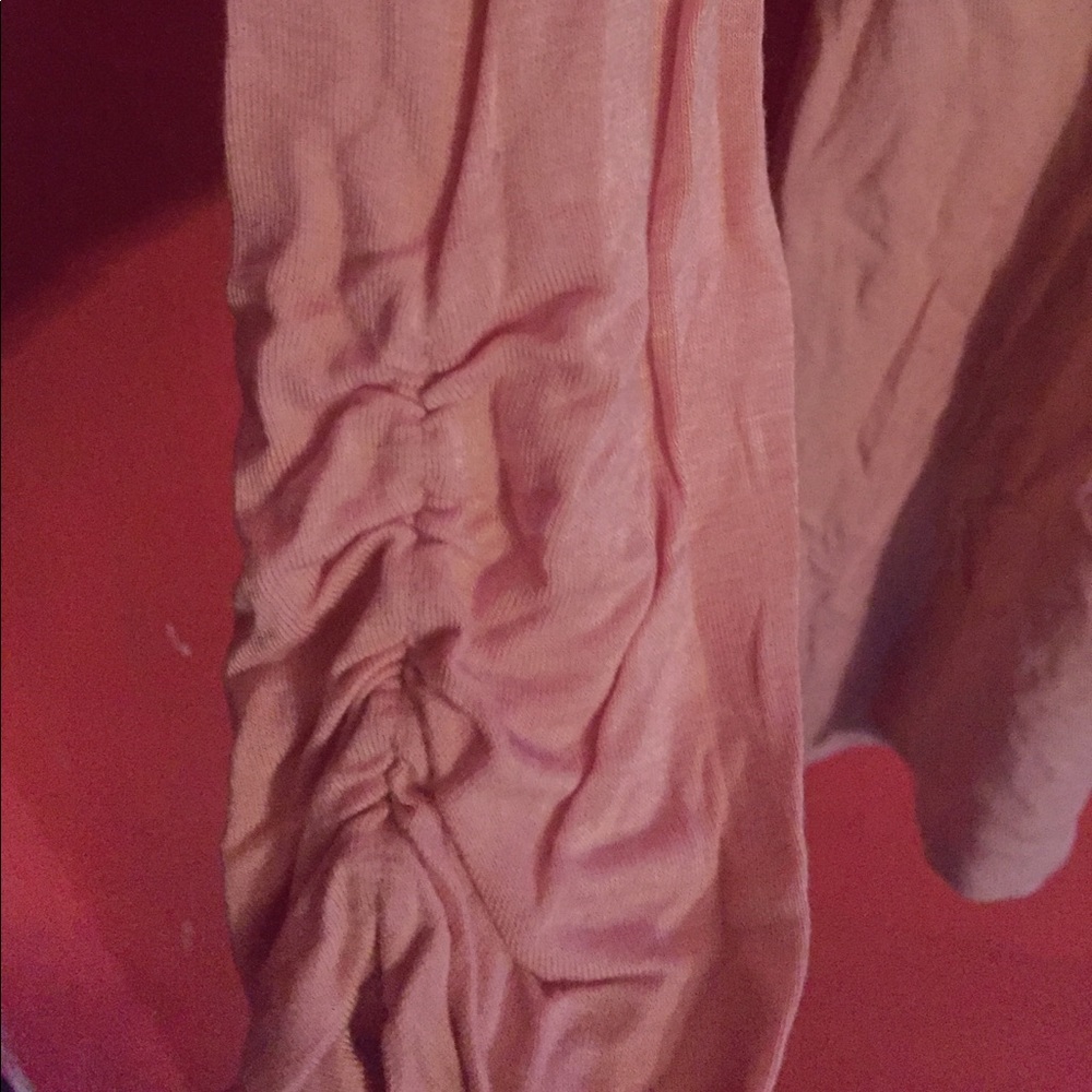 Pink blouse - Picture 2 of 3