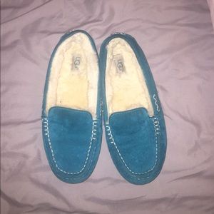 UGG Australia moccasin blue