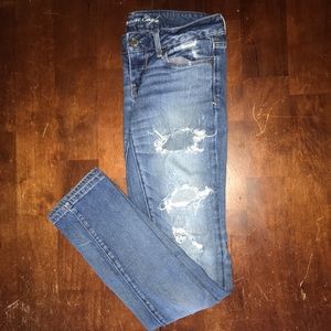 Size 4 American Eagle Skinny Jeans