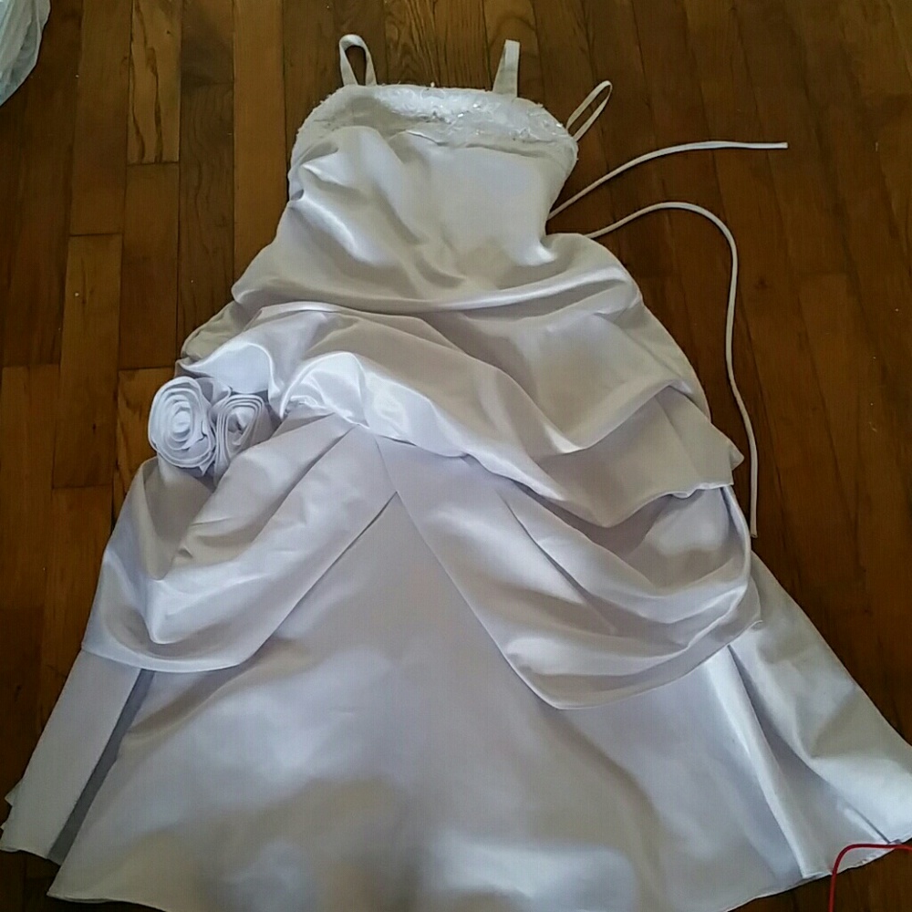 Communing dress