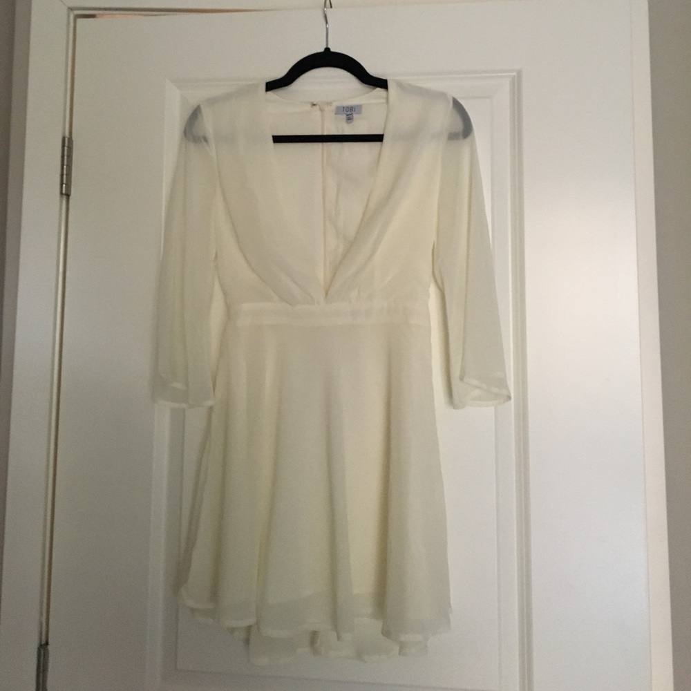 White flowy dress! New with tags!