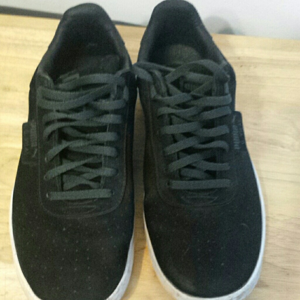 Black Suede  Puma's G. Vilas