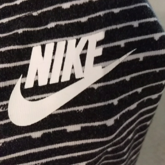 Nike Leggings - Picture 7 of 7