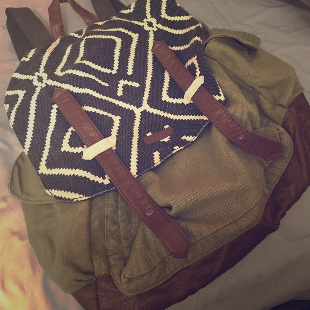 Billabong casual backpack! 😊❤️