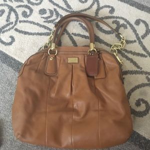 Coach leather shoulder/cross body bag