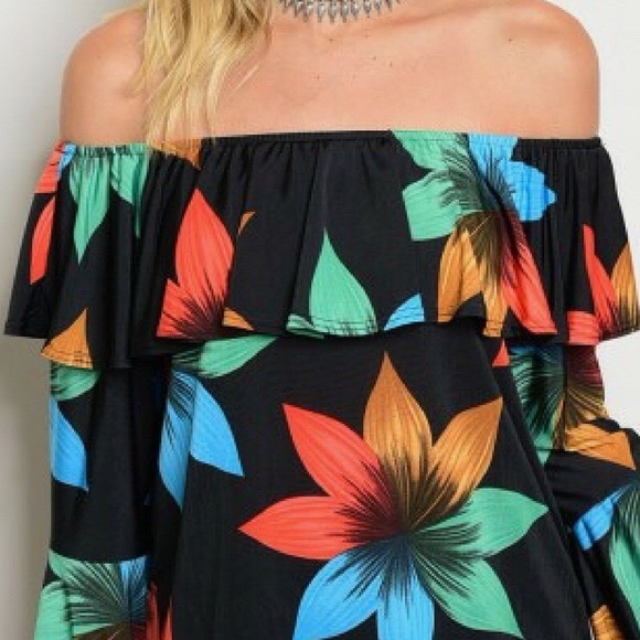Black Floral Off the Shoulder Ruffle Top - Picture 4 of 5