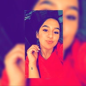 Meet your Posher, Elsa