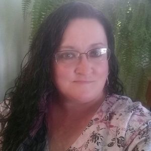 Meet your Posher, Dawnell