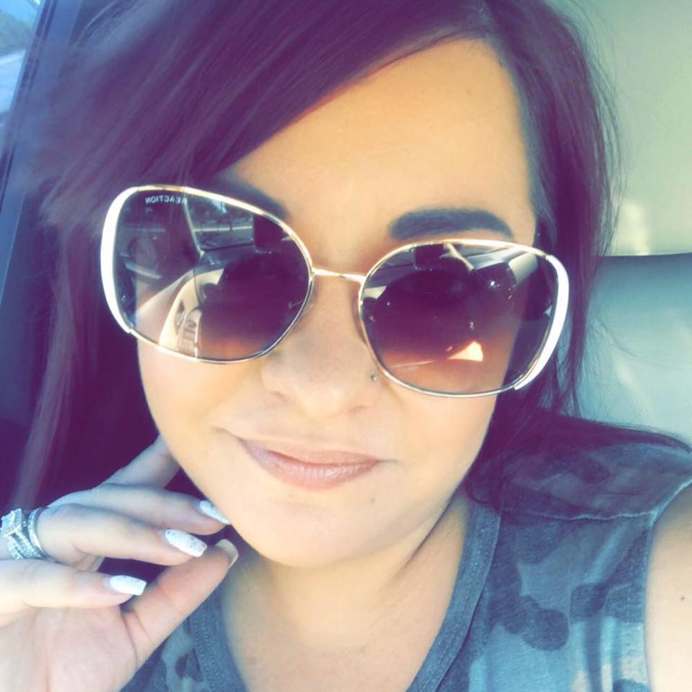 Meet your Posher, Melissa