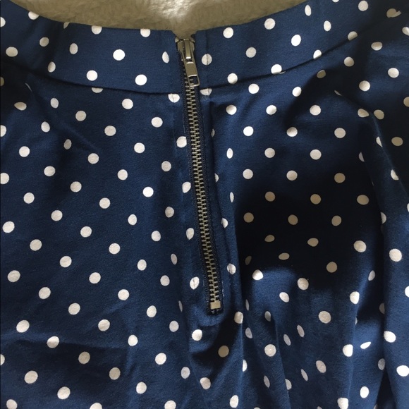 Last - Picture 2 of 3