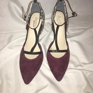 Pumps with suede and leather