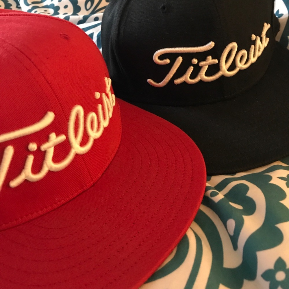 Tilteist fitted hats.