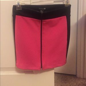 Zip up pencil skirt Never worn