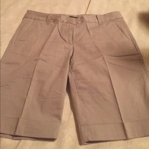 Ann Taylor walking short