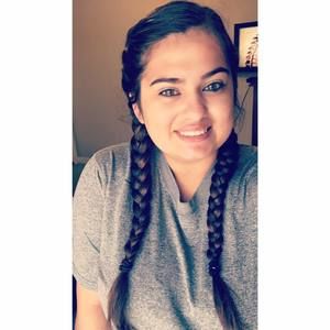 Meet your Posher, Isela