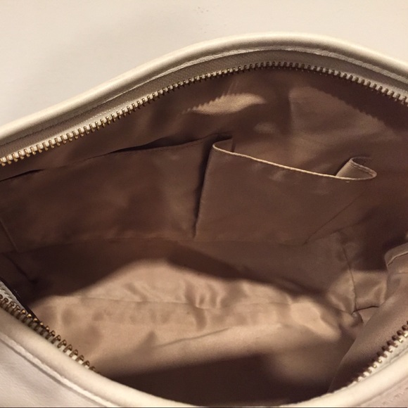 COACH - Cream Leather Hobo Bag - Picture 5 of 6