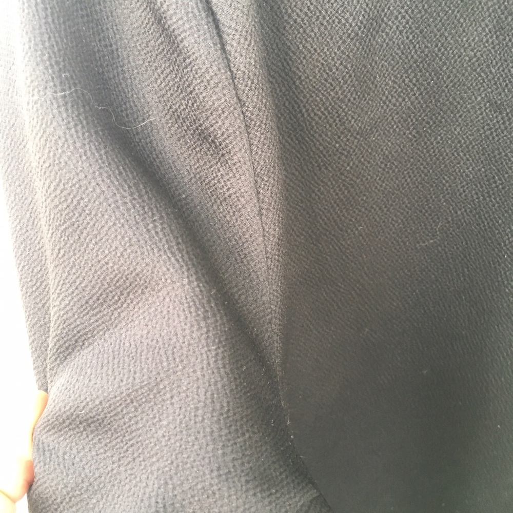 Black Textured Top with a Back Cutout - Picture 2 of 3