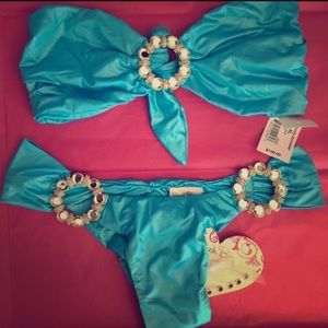 BEACH BUNNY SET SIZE M ! Camo green!!