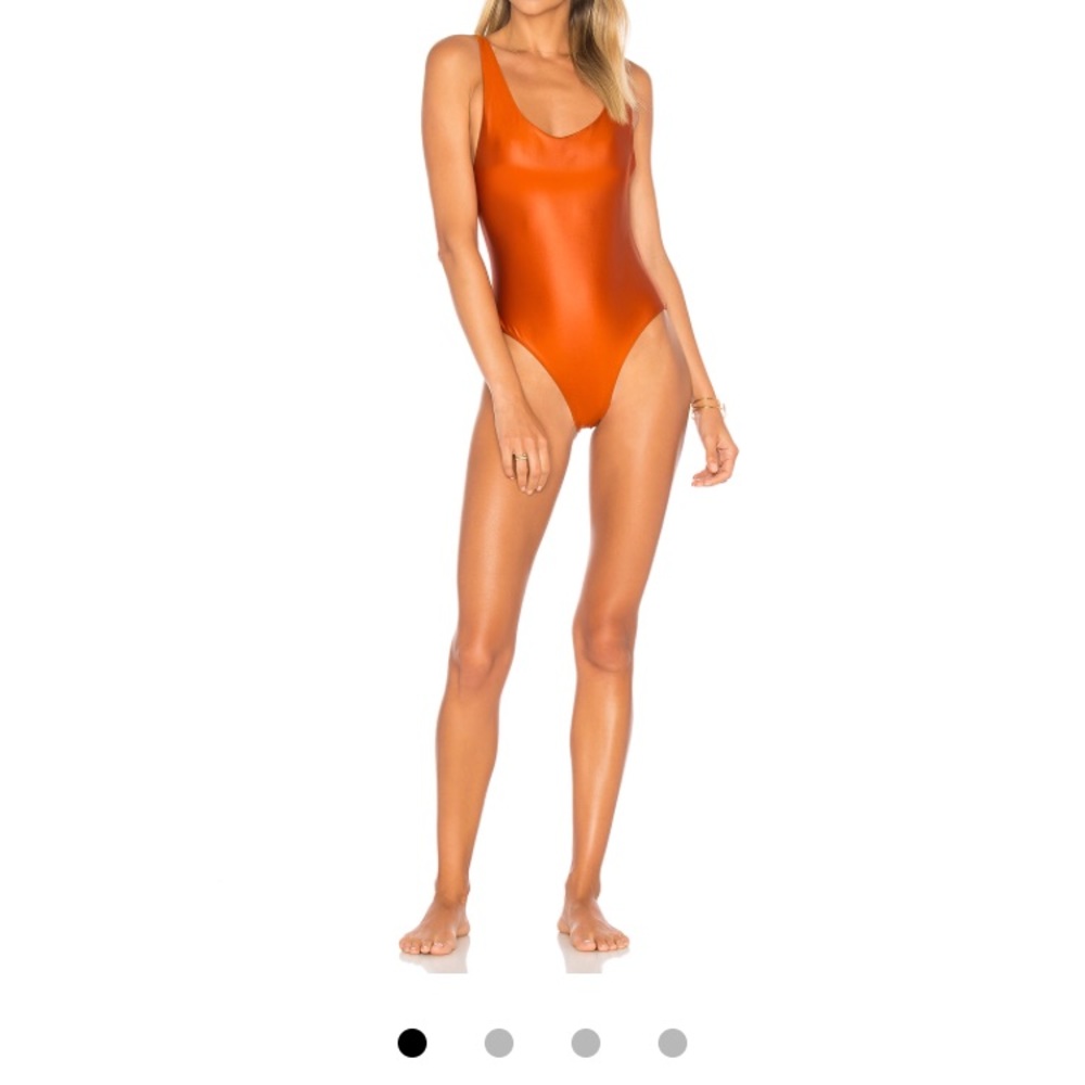 Bond-eye reversible one piece swimsuit