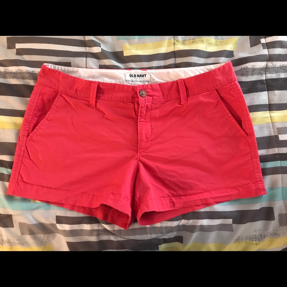 Old navy Coral Shorts size 8