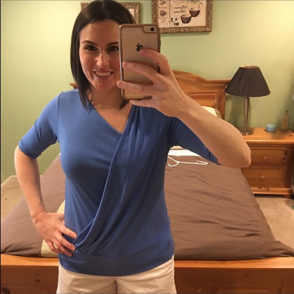 Blue ann Taylor criss cross front top