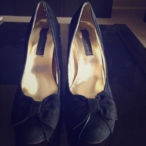 Steven Madden black suede bow high heels