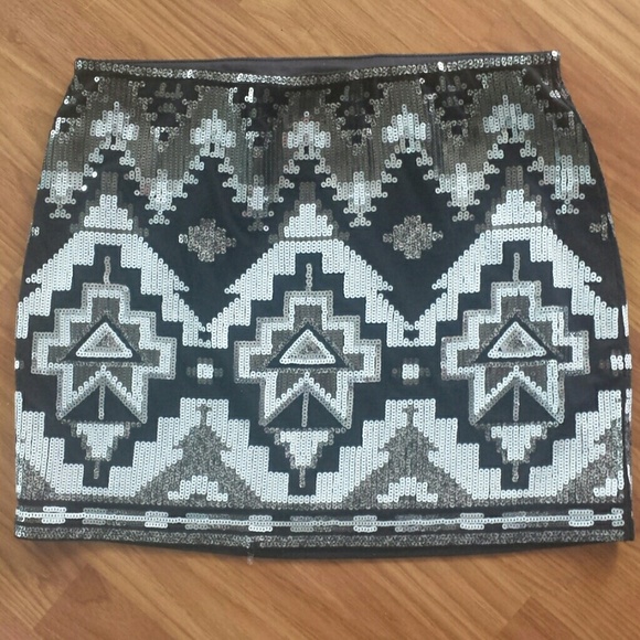 Express Aztec Sequin Skirt - ON TREND! - Picture 2 of 5
