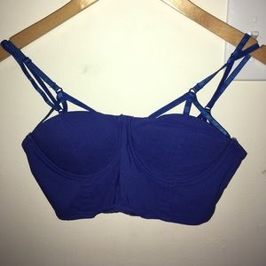 💸🇺🇸PRICE DROP🇺🇸💸 Zipper bralette