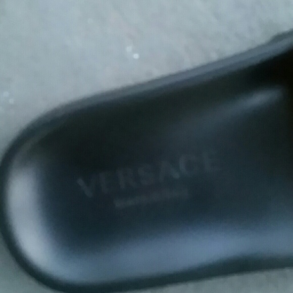 Slips - Picture 2 of 2