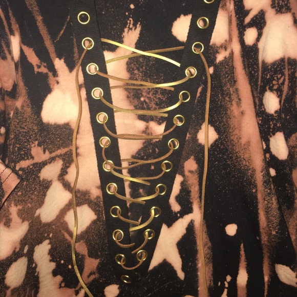 Custom distressed lace up - Picture 3 of 5