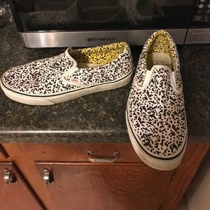 RARE Vans Classic Slip-Ons. Size 9