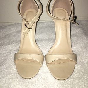 Size 7 nude ankle strap heels