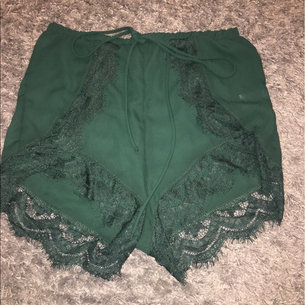 Super cute flowy shorts