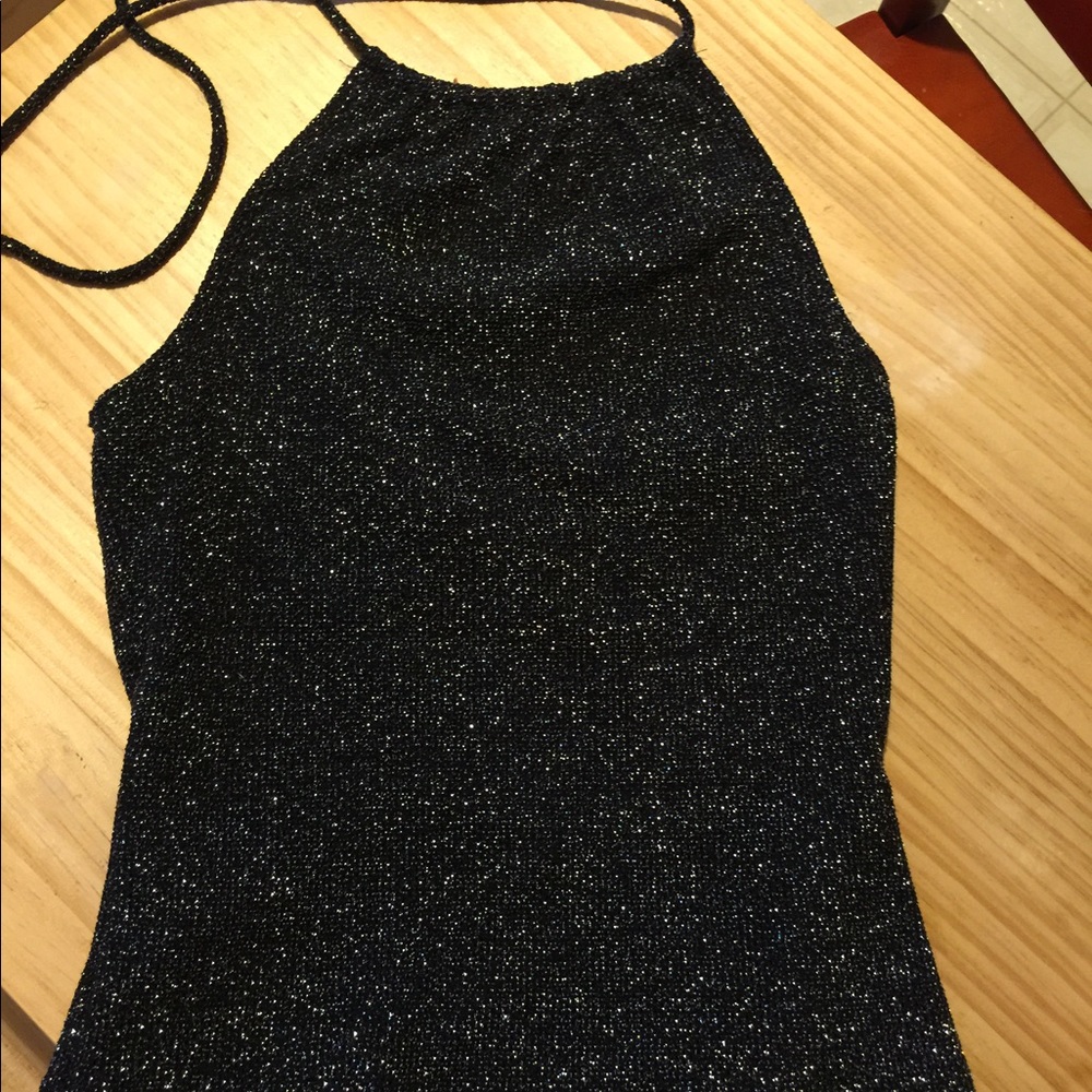 Guess halter top