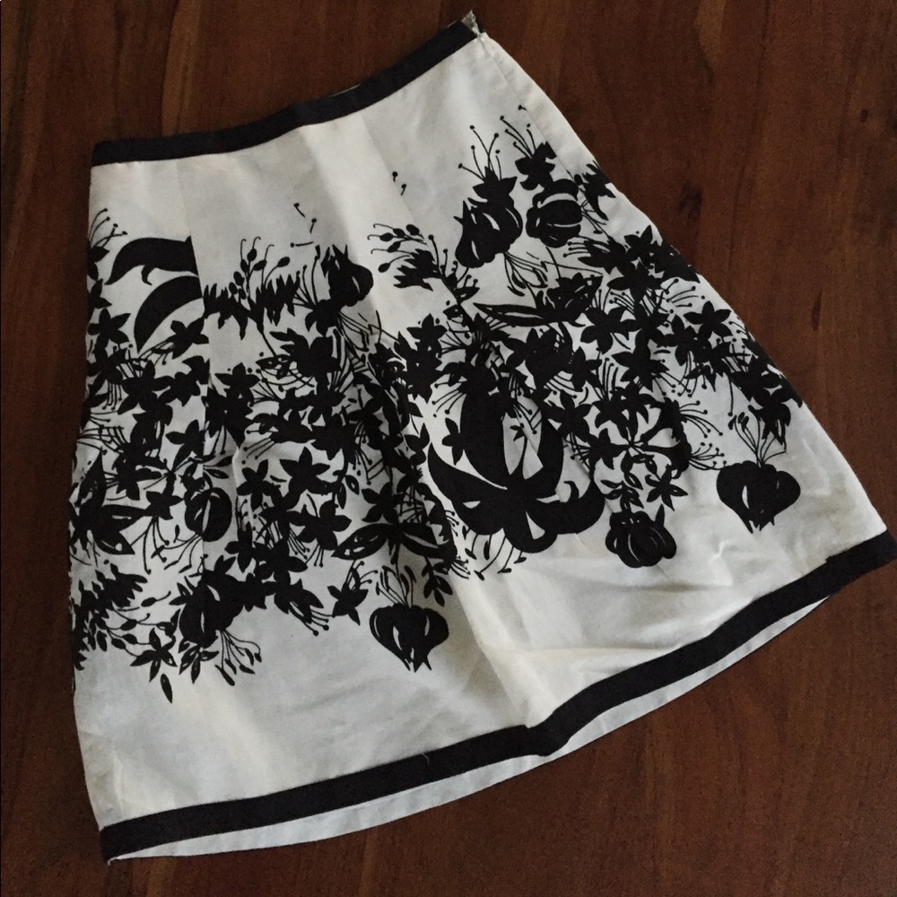Ann Taylor LOFT Petite Skirt