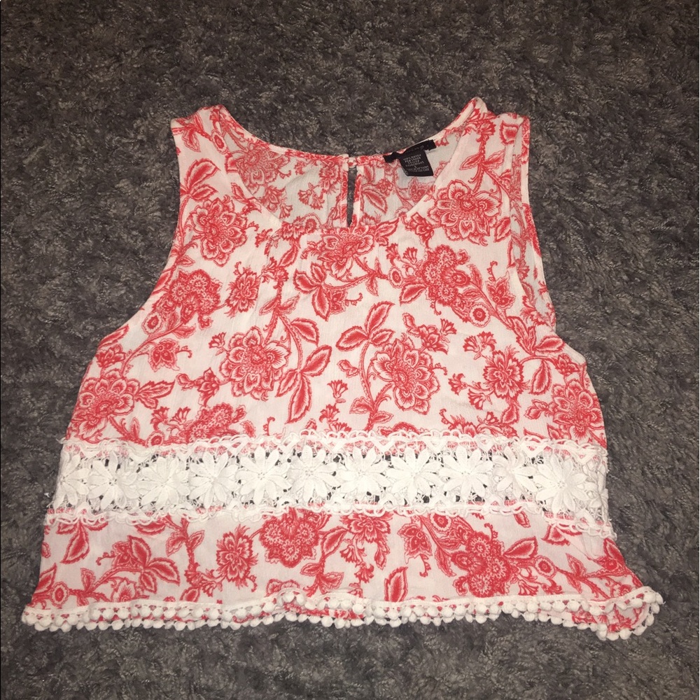 Crop top